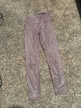 ZYIA Mauve Leopard-Print Leggings